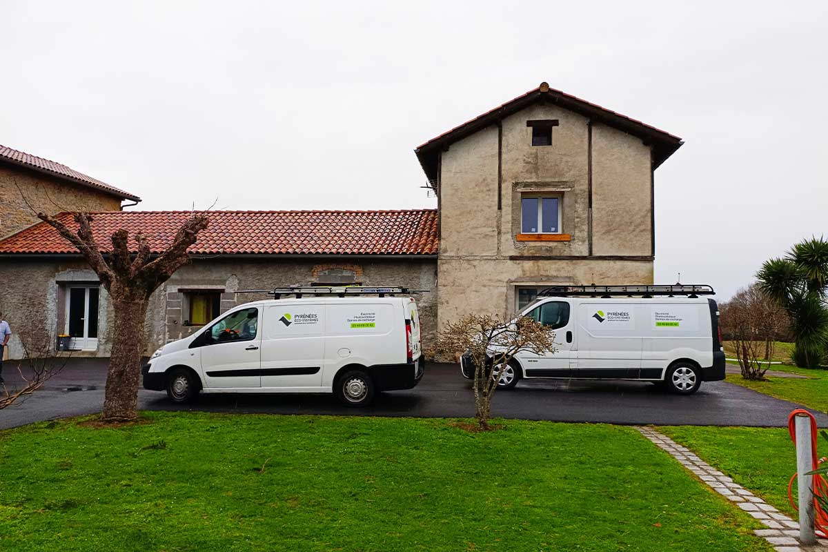 Rénovation de logements en électricité, climatisation et solaire photovoltaïque